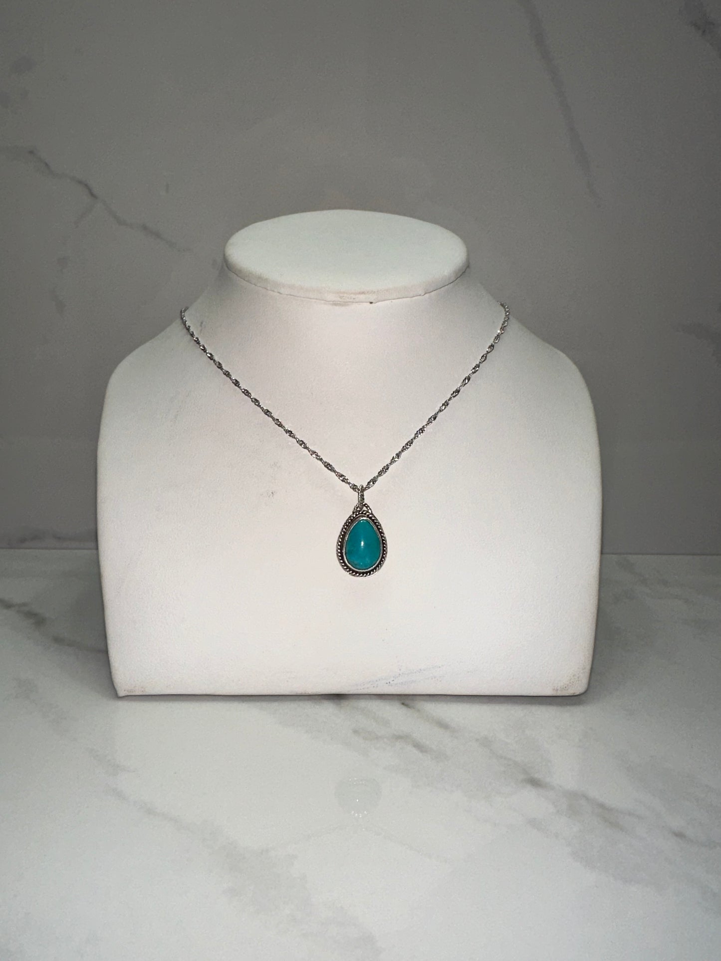 Teardrop Pendant Necklace